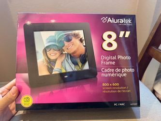 Alerted 8in LCD Digital Photo Frame Brand New