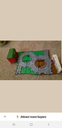 Thomas figure 8 track