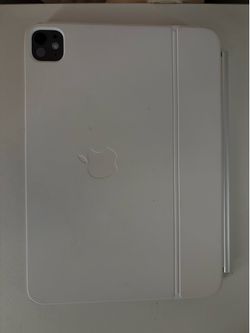 Apple M4 11 inch with Apple Keyboard