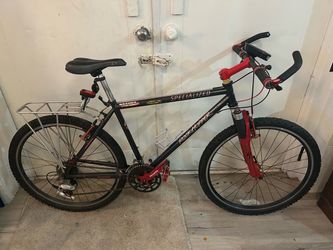 Bicycle Specialized Rock Hopper medium size
