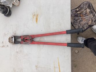 Bolt Cutters 