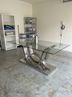 Kitchen table