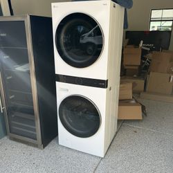 Fridge & Washer/Dryer