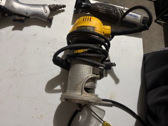 DeWalt Corded Trim Router