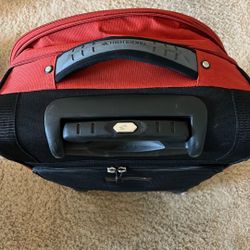 High Sierra 3 Way Roller Large Duffel / Backpack 