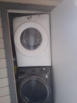 GE Front Load Washer and Dryer Set