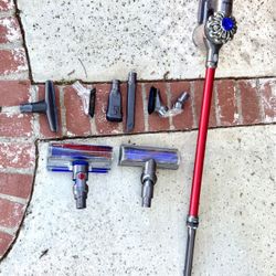 Dyson Vacuum Plus Tons Of Accessories  