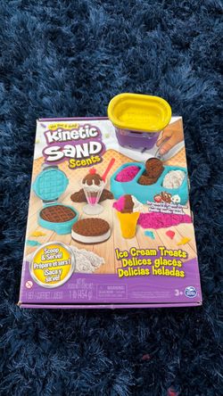 Kinetic Sand Kit