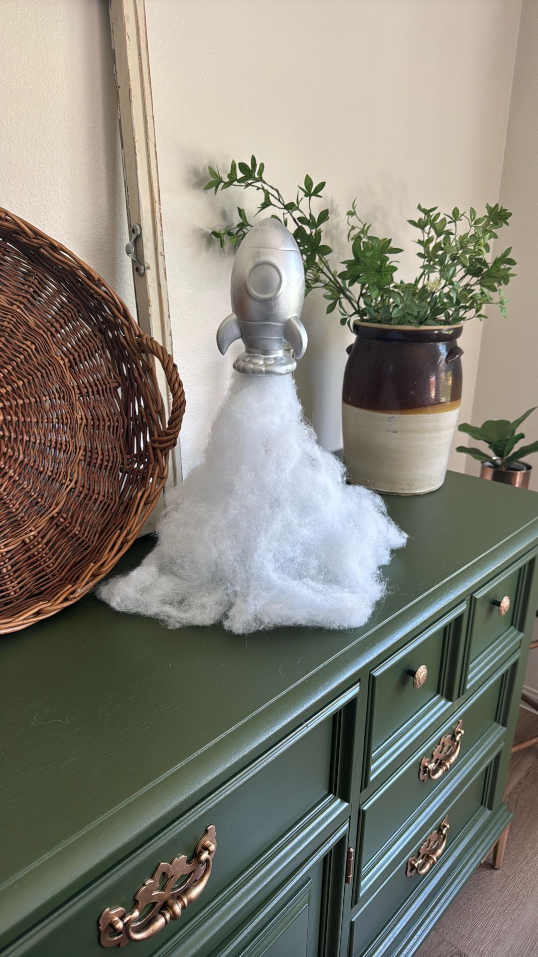 Rocket ship Decor.