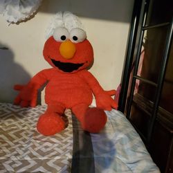 Stuffed Animal Elmo 