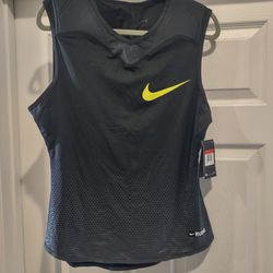 Nike Black Active Wear Vest Size L