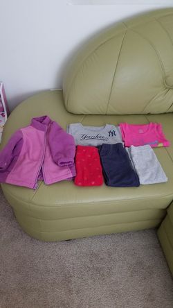 Baby clothes size 18m,24 months