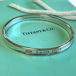 Tiffany Sterling Silver 7mm Bangle Bracelet 7.5”-8.5” Oval 925 T&Co. 1837 Solid 3mm Thick