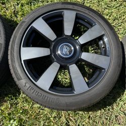  Rolls Royce Cullinan Wheels And Tires 