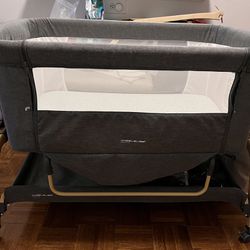 Baby bassinet 70% Off Org Price