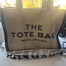 Marc Jacobs TheTote Bag