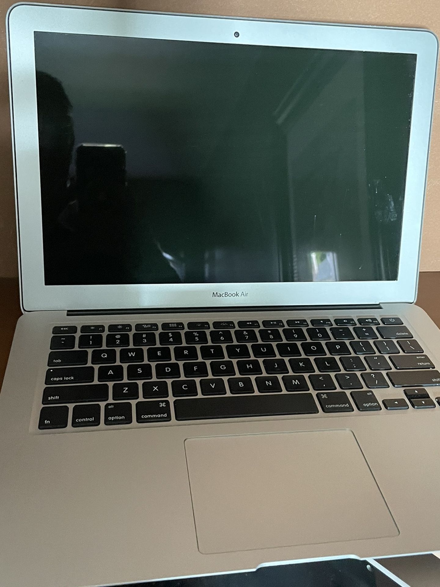 2015 Macbook Air 1.6/8/256