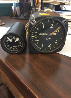 Aircraft gauges