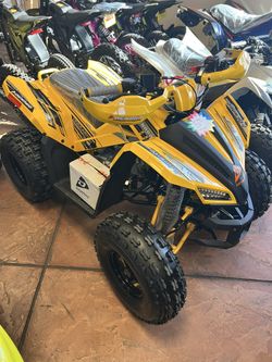 2025 Denago Trailhawk 10 FI