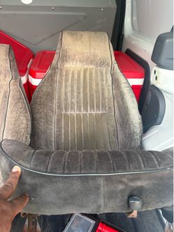 Bucket seats
