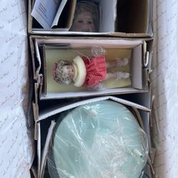 Polka Dot Pals From The Shirley Temple                “Two Of Kind” Doll Collection 