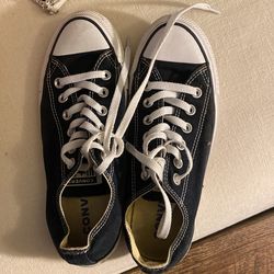 Women Converse