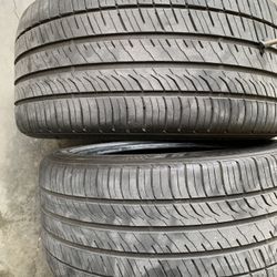 2 kumho ecsta tires 275/40/zr19 