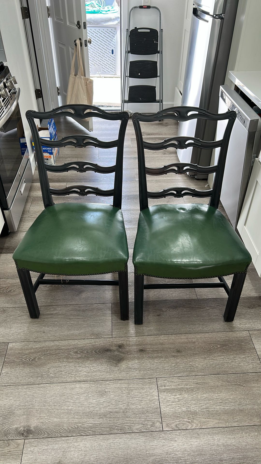 Set Of Vintage Dining Chairs With Green Leather Seats