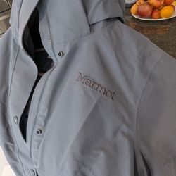 Marmot Mountain Long Winter Jacket For Petite Women Or Teenage Girls 