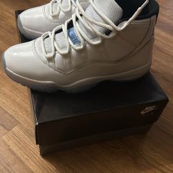 Jordan 11s 
