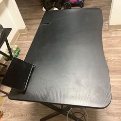 Black Computer Table VERY STURDY $75
