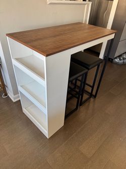 Bar Table with Shelves and 2 Stools