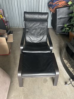 Chair With  Foot Rest