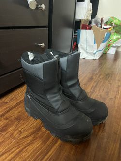 Mens Size 11 Snow Boots