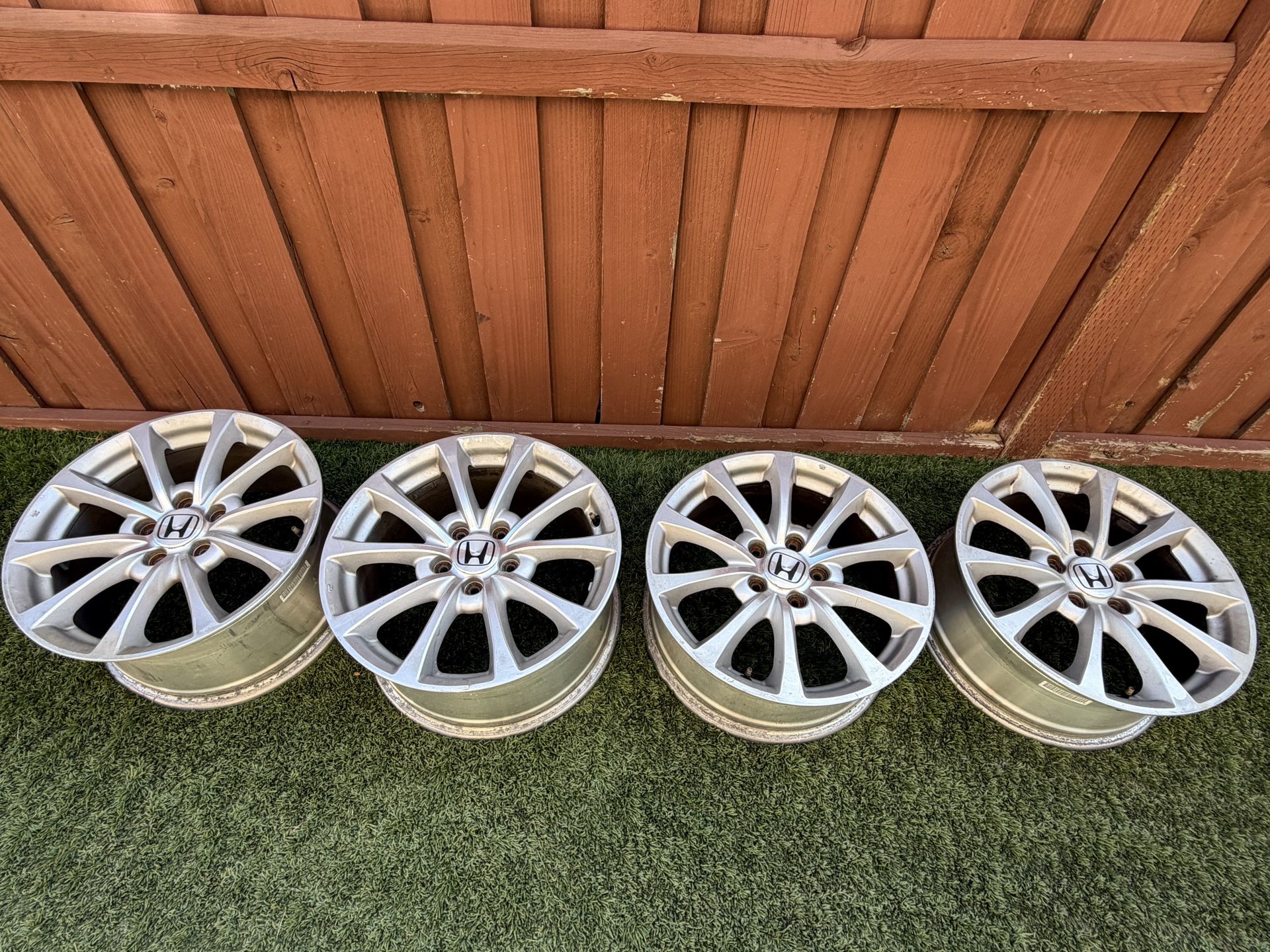 Honda AP1/ AP2 S2000 OEM Wheels 17 x 7 & 17 x 8.5 inches. for Sale in ...