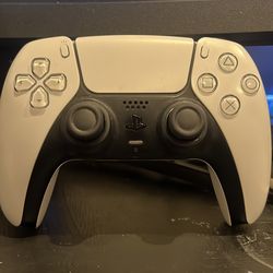 PS5 CONTROLLER