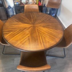 Round Dinning Table W Chairs