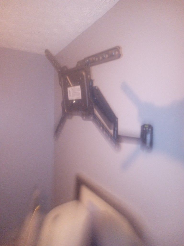 Large TV Mount