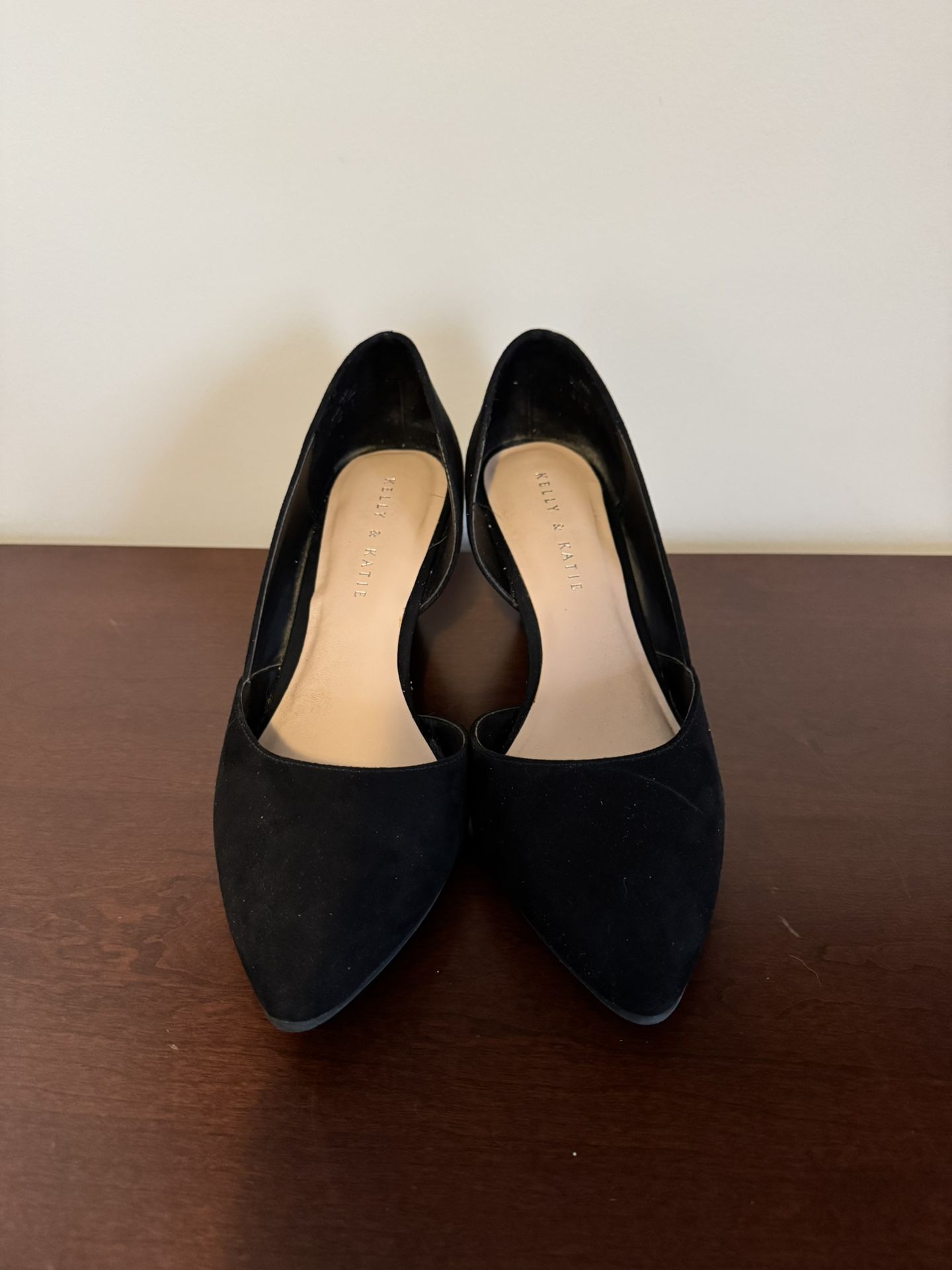 Black Wedges