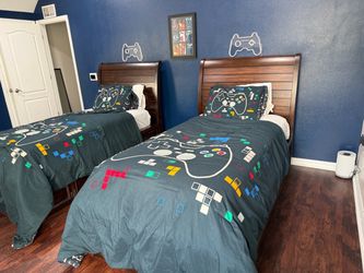 Twin Wood Sleigh Bed Frames –