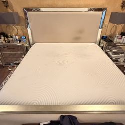 TEMPUR-PEDIC Mattress
