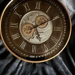 24 In Wall Clock With Gears