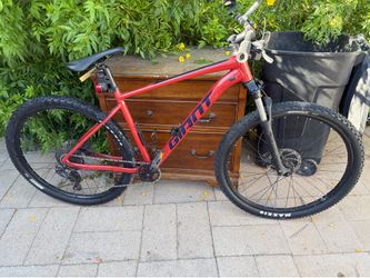 Giant Talon 29 inch