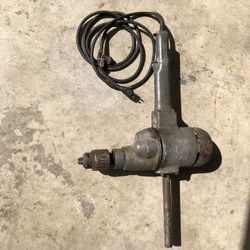 3/4” Black and Decker Drill