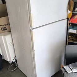 Refrigerator And Dishwasher