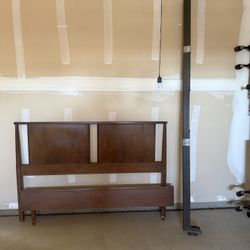 Headboard And Footboard w Railings