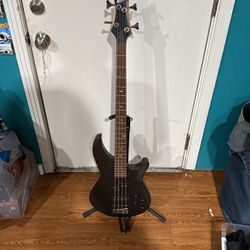 Mitchell MB200 4 String Electric Bass Guitar 