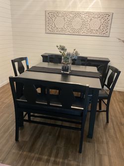 Dinning Table