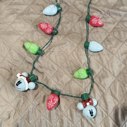 Disney Parks Mickey Mouse Christmas Lights Necklace Toys Souvenirs Bulbs Minnie Mouse Head NWOT