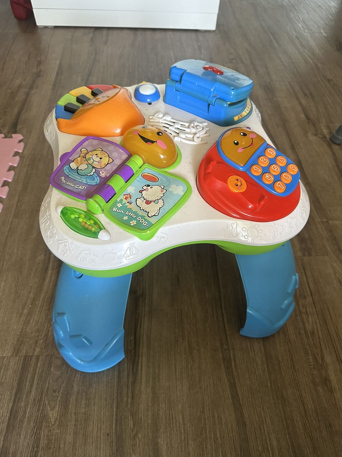 Baby/Toddler Activity Table Toy – Works Great